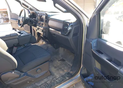 2021 Ford F-150 Xl z USA, uszkodzony, nr VIN 1FTFX1E88MFC59669